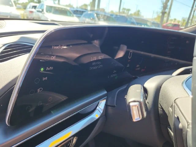 2024 Cadillac LYRIQ Tech - Photo 26