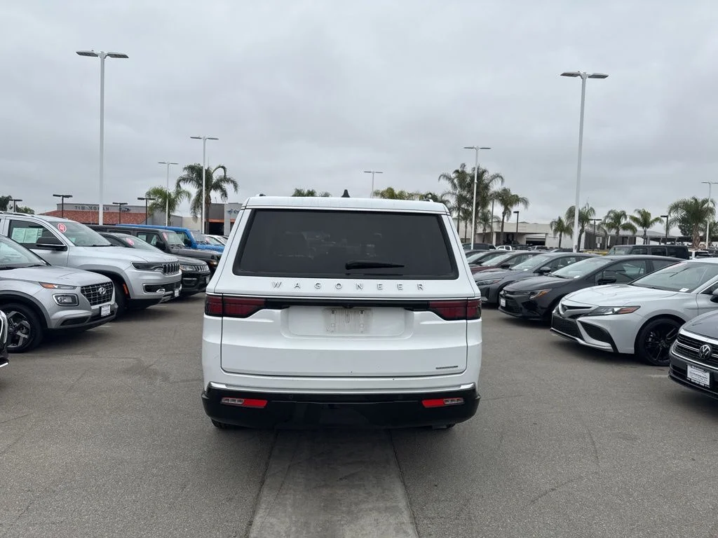 2024 Jeep Wagoneer L