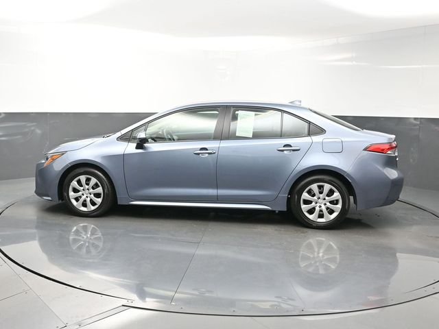 Used 2025 Gray Toyota LE image 4