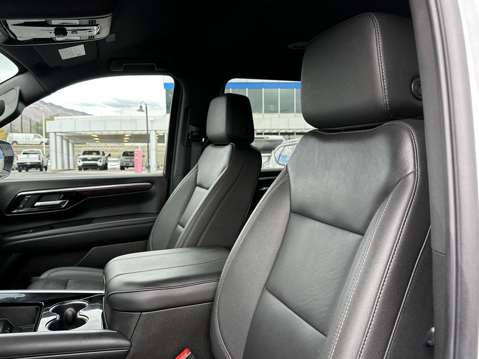 2026 Chevrolet Suburban Z71 - Photo 26