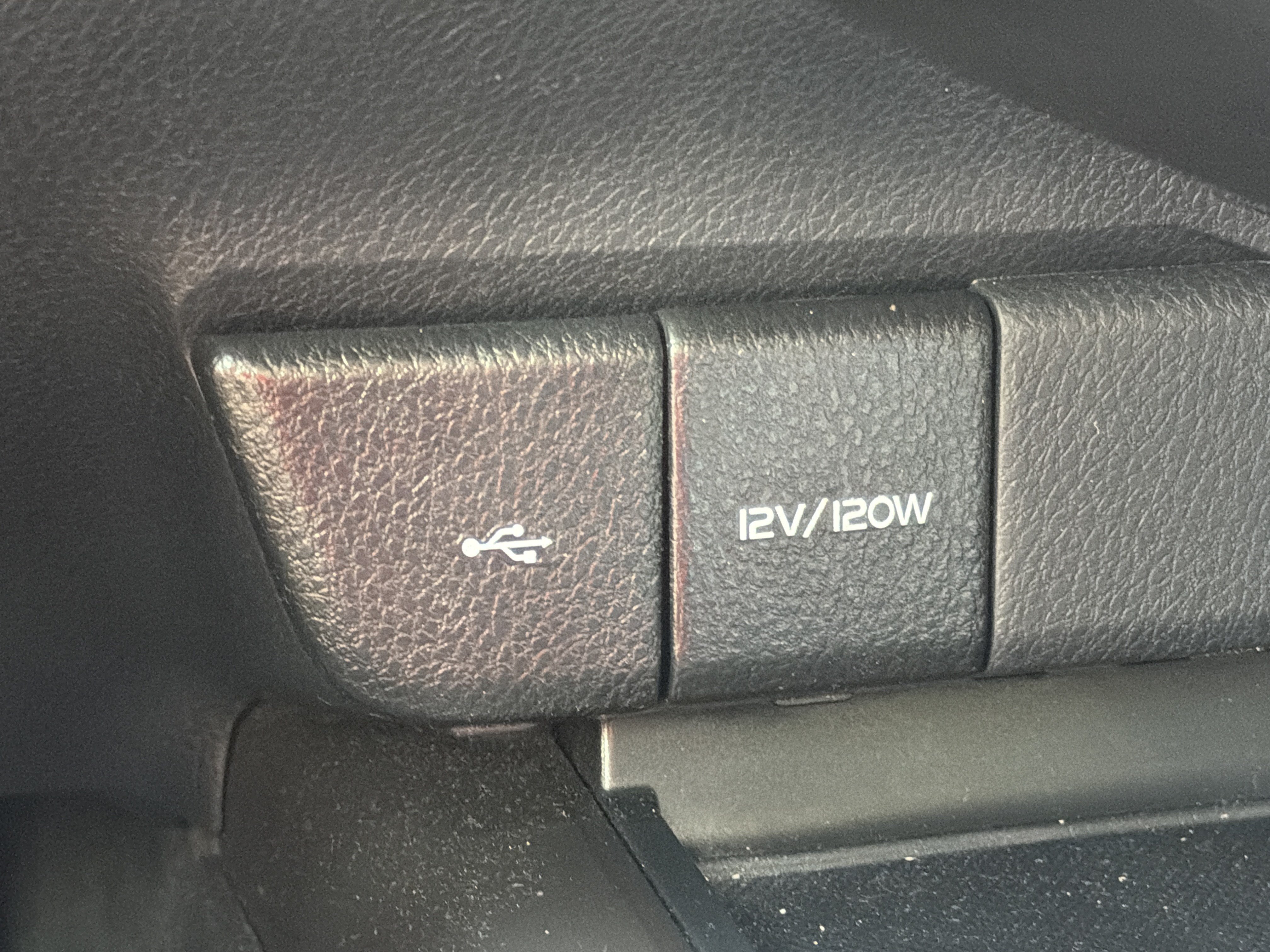 Used 2024 Ice Toyota LE image 9