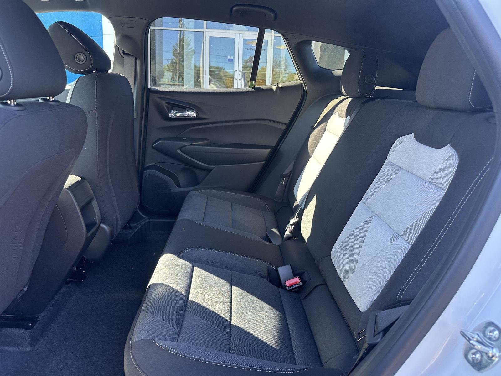 2026 Chevrolet Trax RS - Photo 11