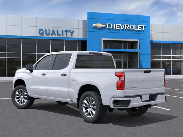 New 2026 Summit White Chevrolet Custom image 3