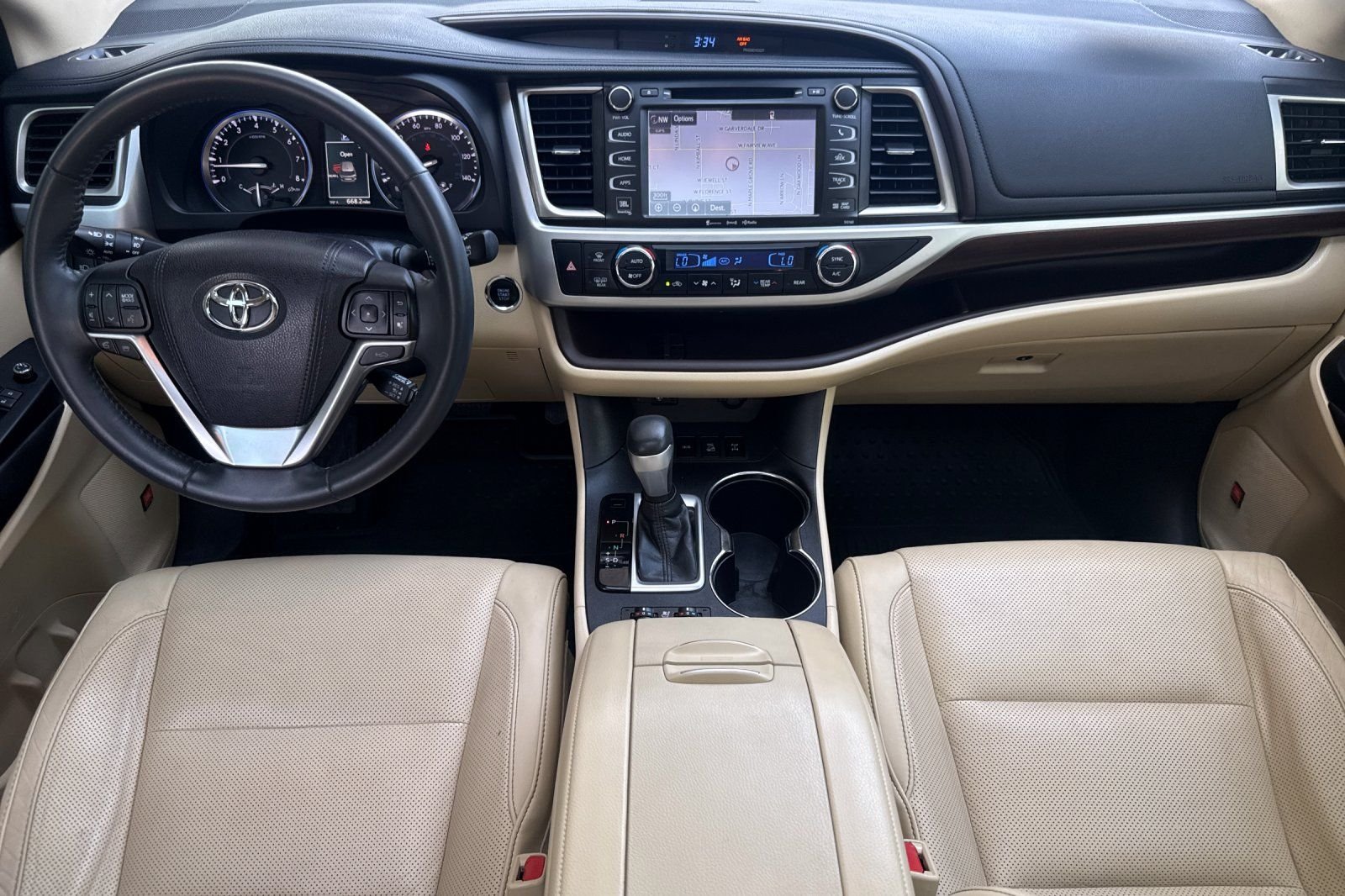 Used 2016 Red Toyota Limited image 13