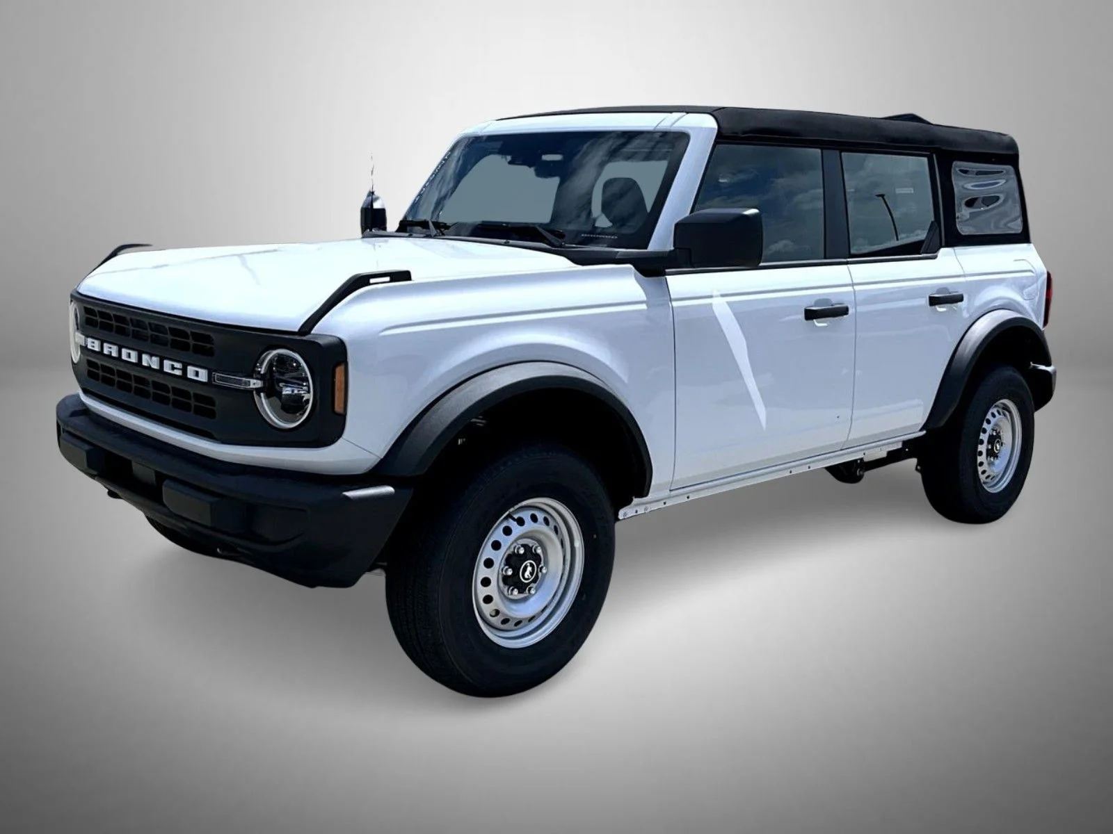 2025 Ford Bronco Base 4x4's photo
