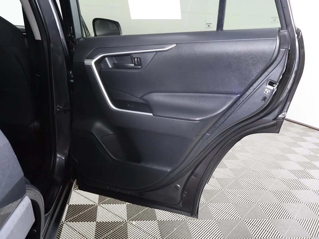 Used 2020 Gray Toyota LE image 22