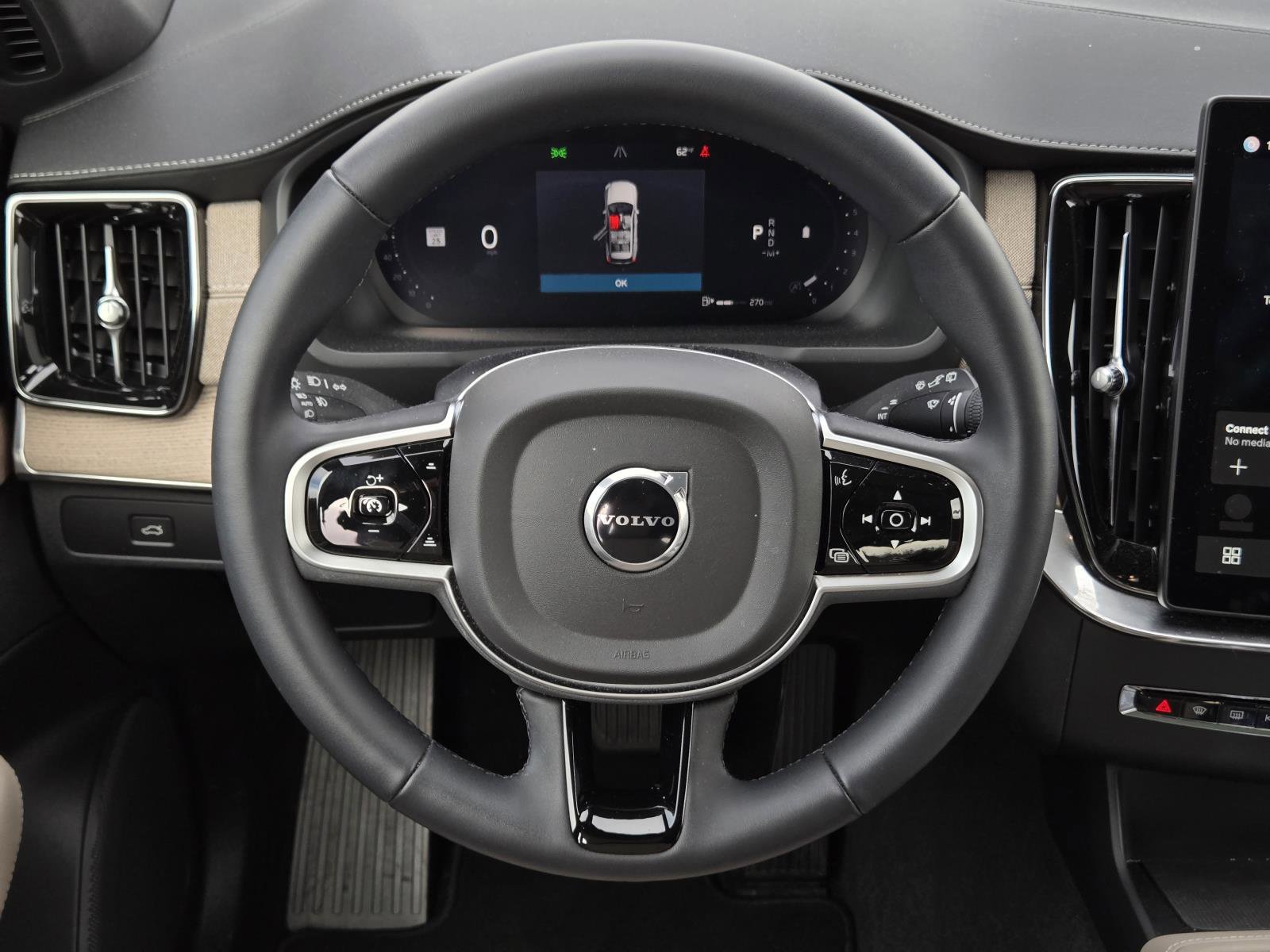2026 Volvo XC90 Ultra - Photo 30
