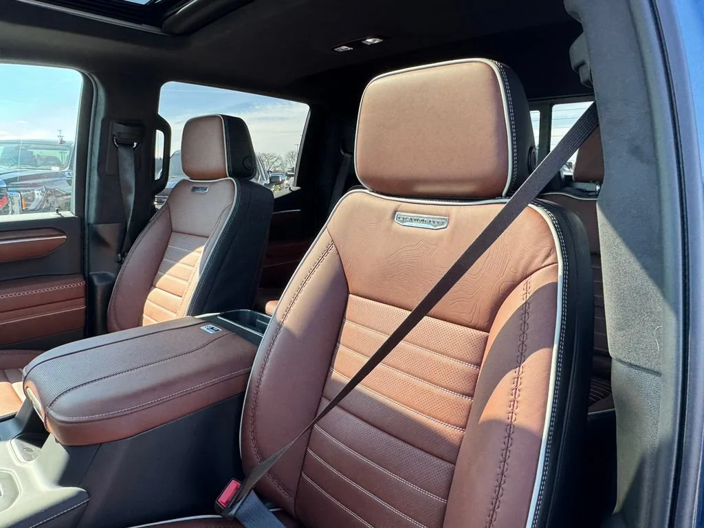 New 2026 DOWNPOUR METALLIC GMC Denali Ultimate image 21