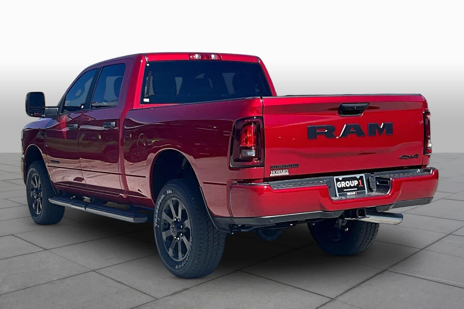 New 2026 Molten Red Pearl-Coat Exterior Paint RAM Big Horn image 13