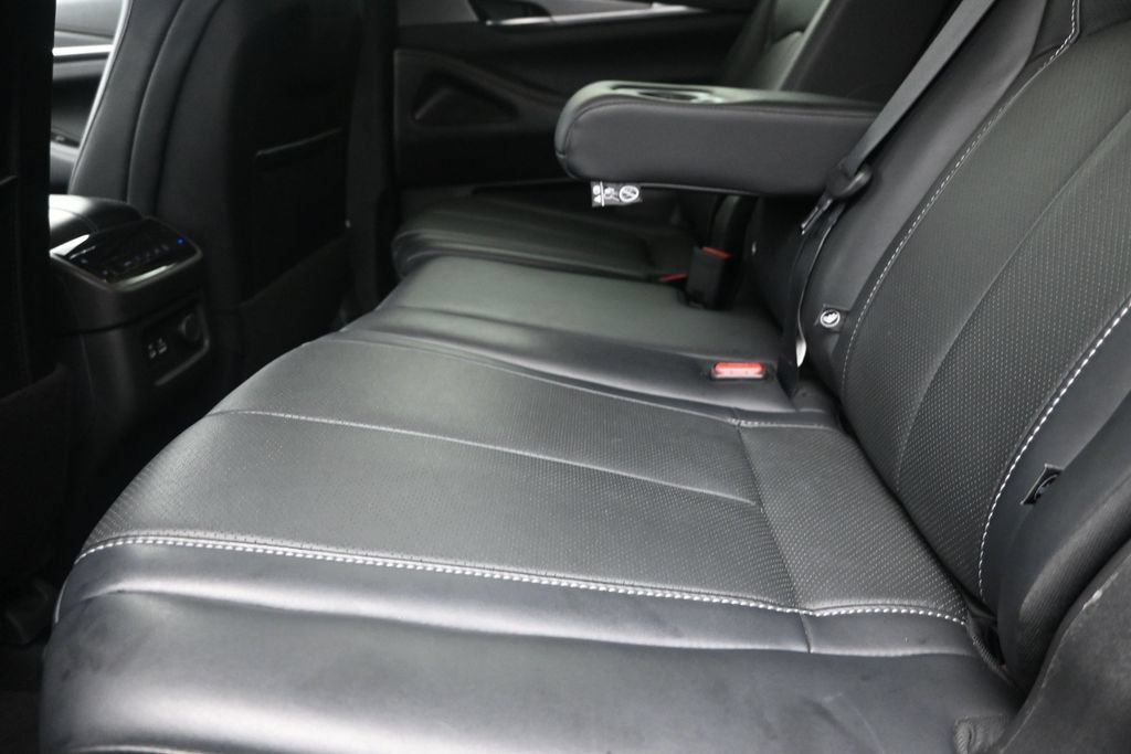 Certified Used 2023 White INFINITI LUXE image 16