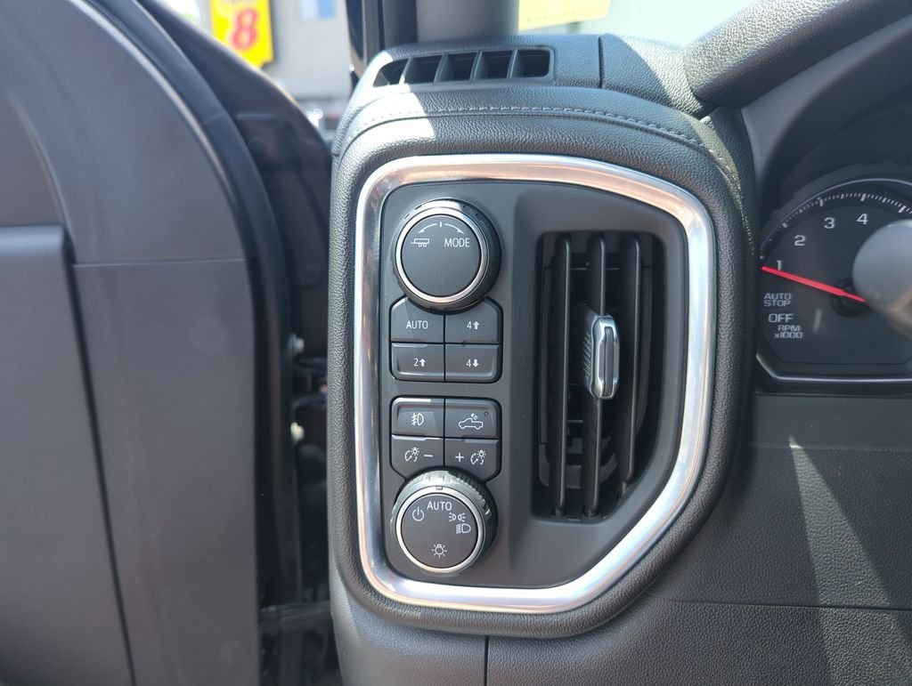 Used 2020 Blue Chevrolet RST image 19