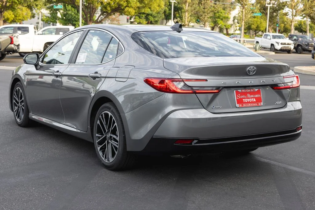 New 2026 Heavy Metal <sup>1</sup> Toyota  XLE image 6