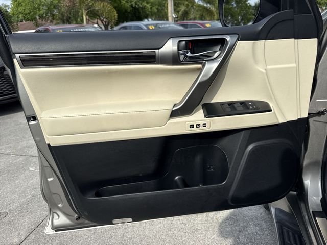 Certified Used 2023 Silver Lexus 460 image 13