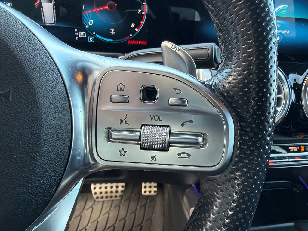 Used 2021 Digital White Metallic Mercedes-Benz GLB 35 AMG® image 12