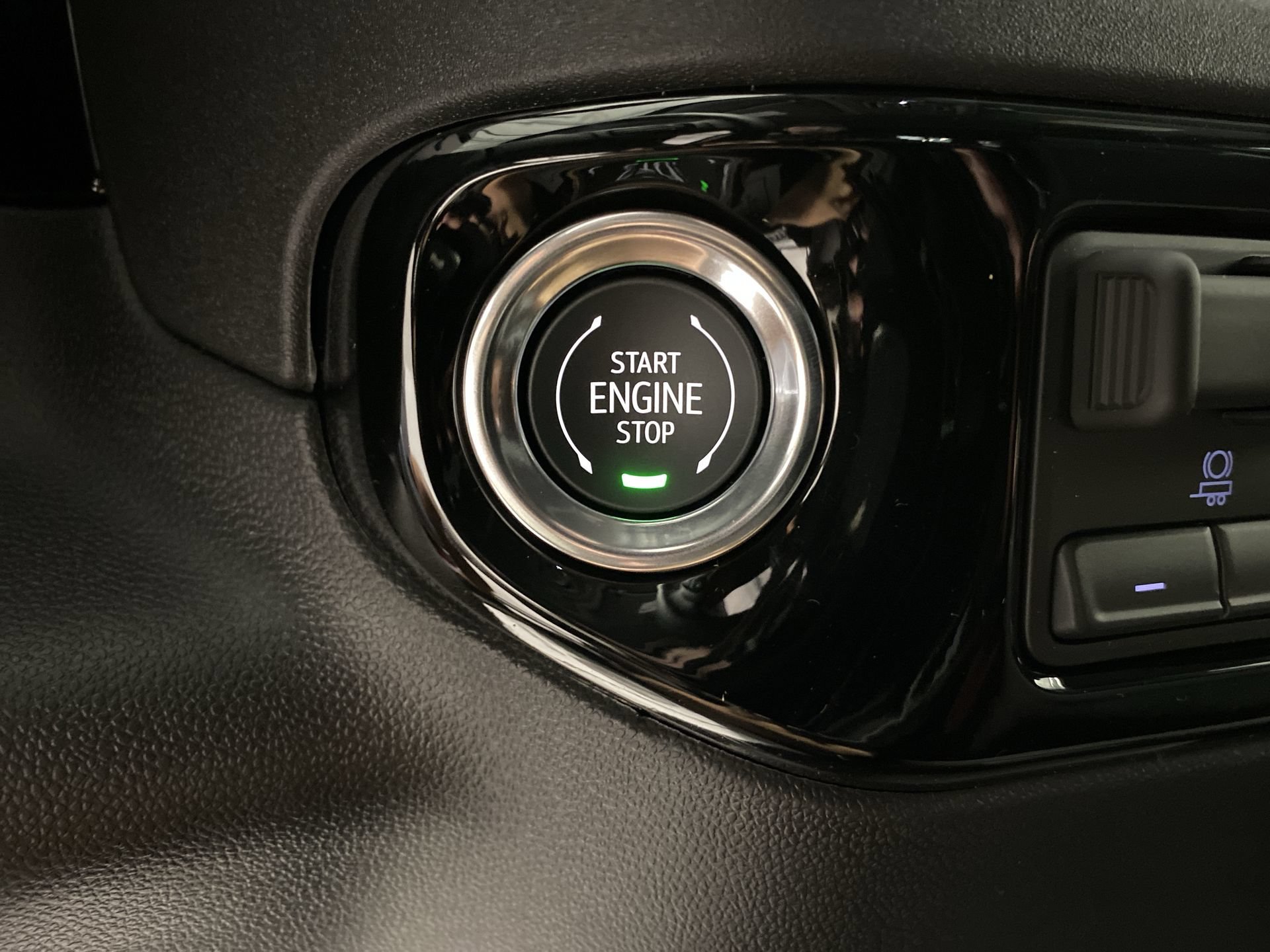 2026 Chevrolet Silverado 1500 LT - Photo 16