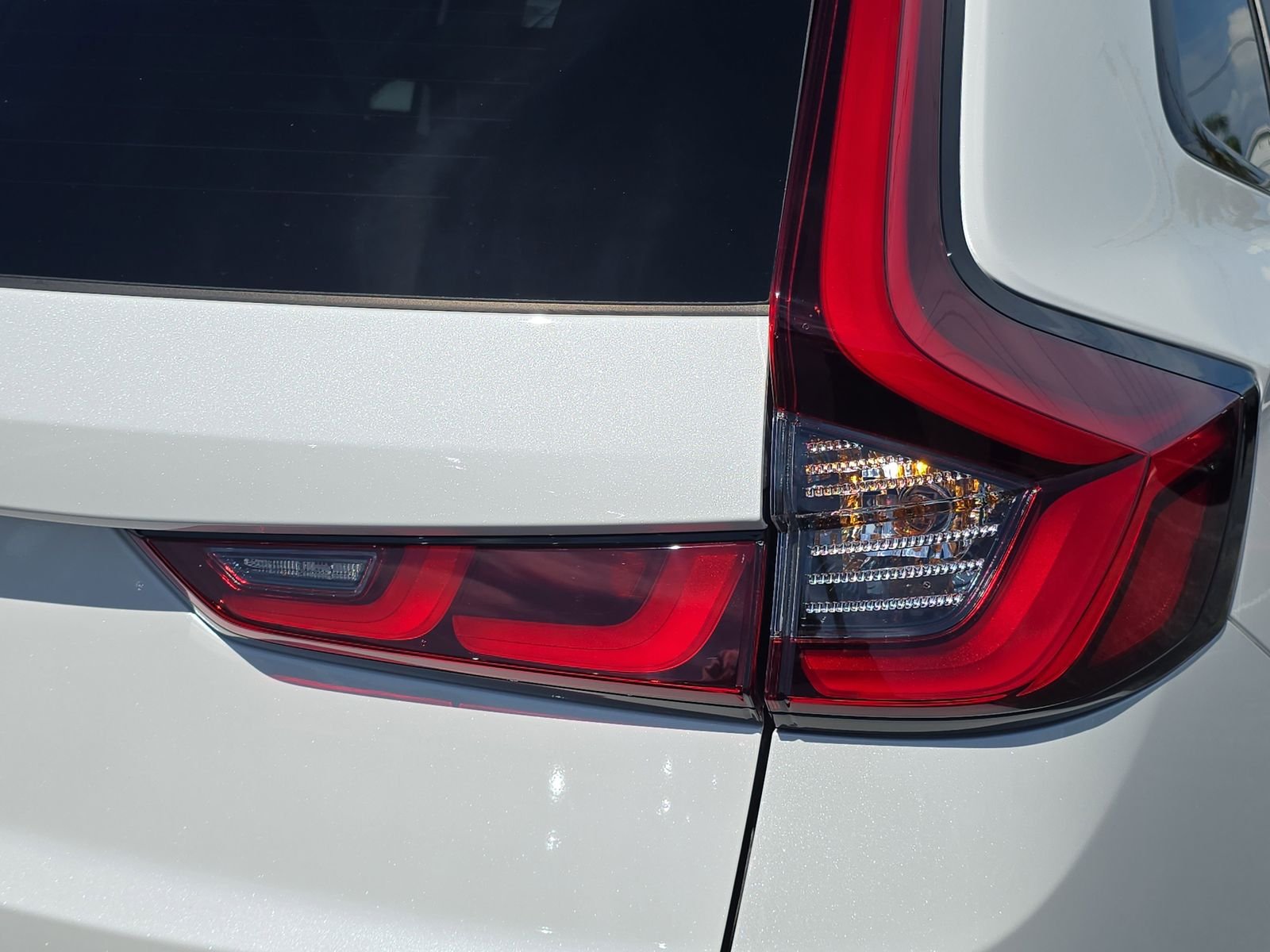 New 2026 Platinum White Pearl Honda Sport Touring image 9
