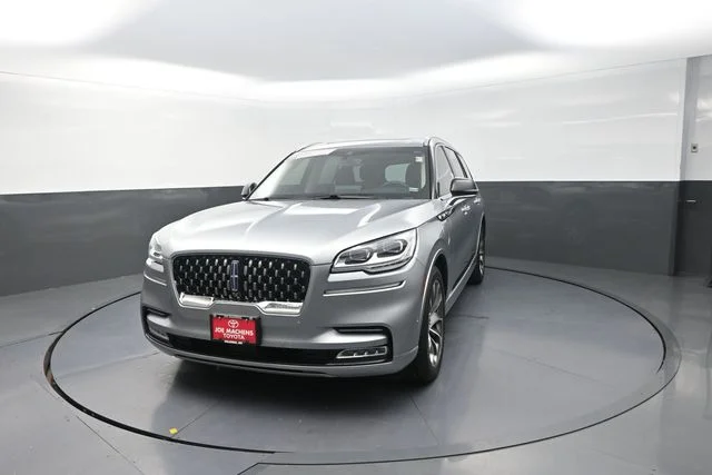 Used 2022 Silver Lincoln Grand Touring image 44