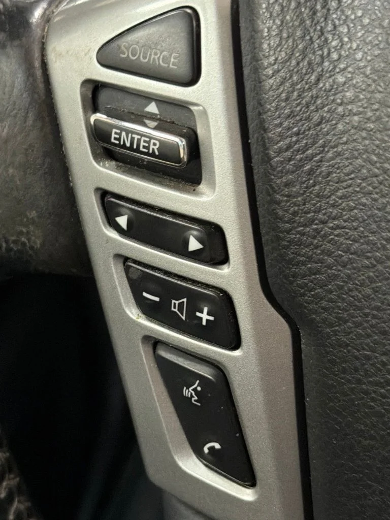 Used 2019 Gun Metallic Nissan SL image 22