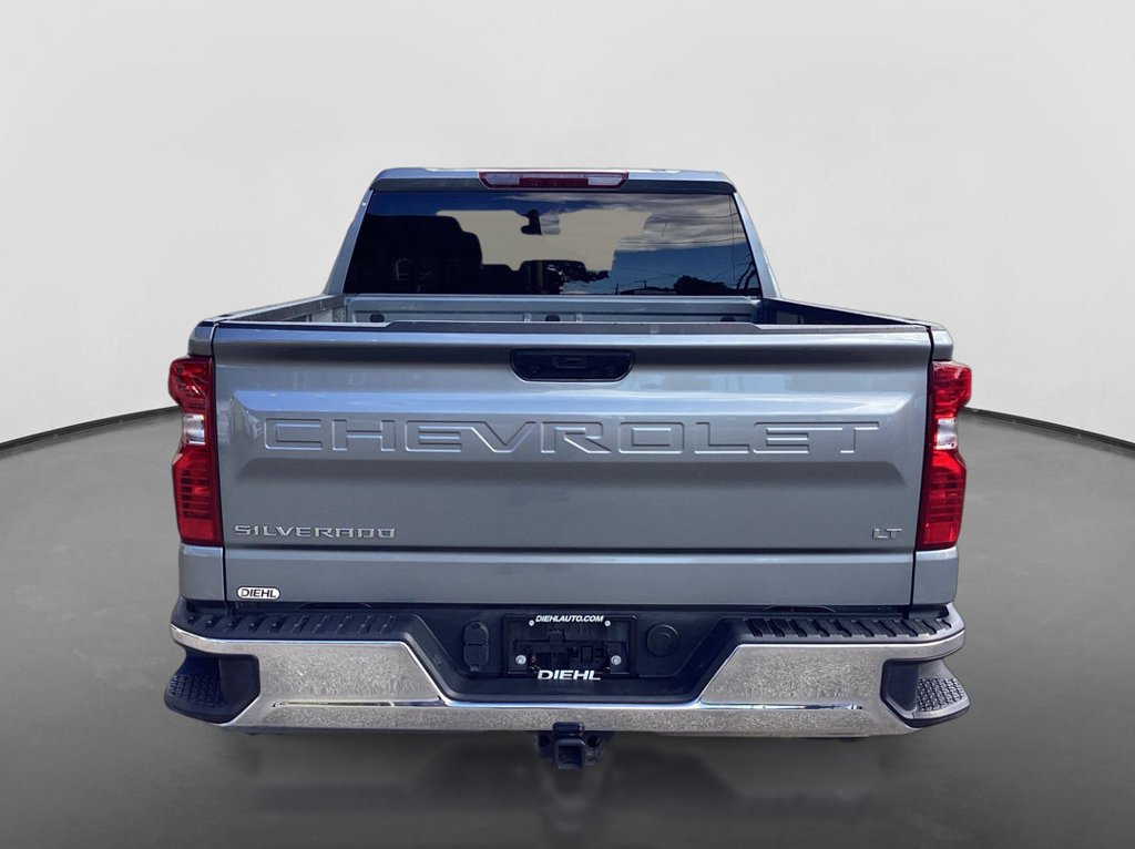 Used 2024 Sterling Gray Metallic Chevrolet LT (2FL) image 6