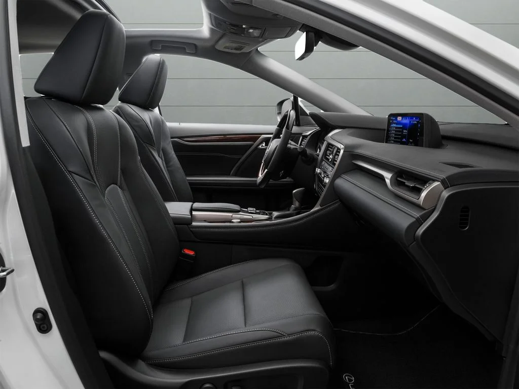Used 2017 White Lexus 350 image 27