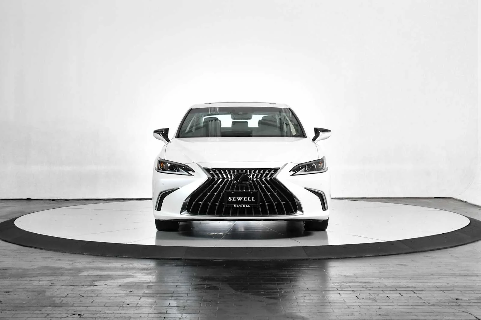 Certified Used 2024 EMINENT WHITE PEARL Lexus  image 10