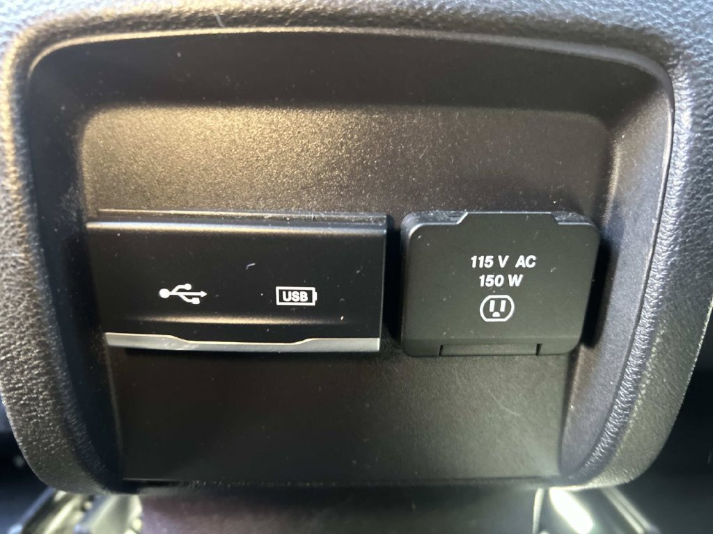 Used 2019 White Jeep Limited image 20