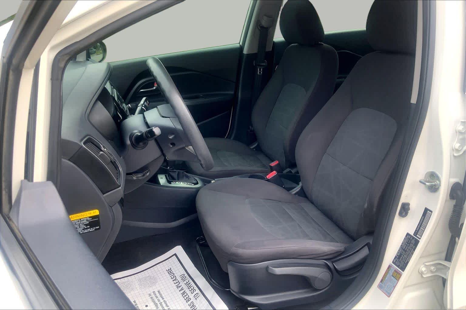Pre-Owned 2016 Kia Rio LX