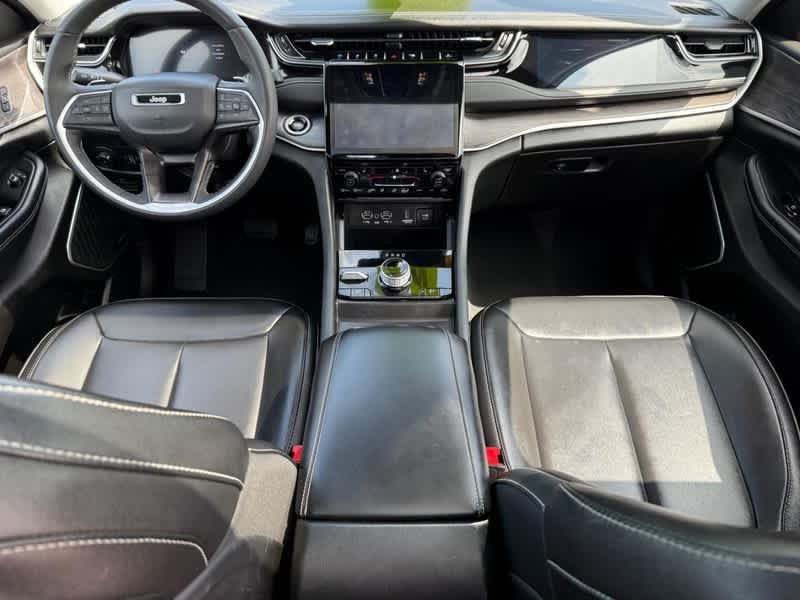 Used 2024 Baltic Gray Metallic Clearcoat Jeep  image 13