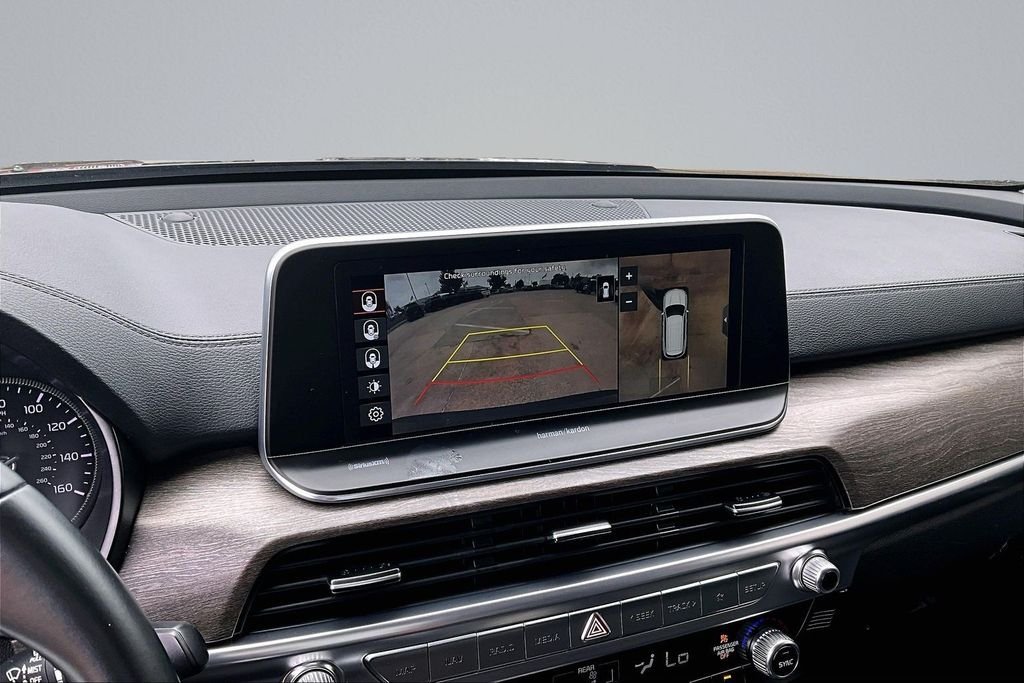 Used 2020 Black Kia SX image 21