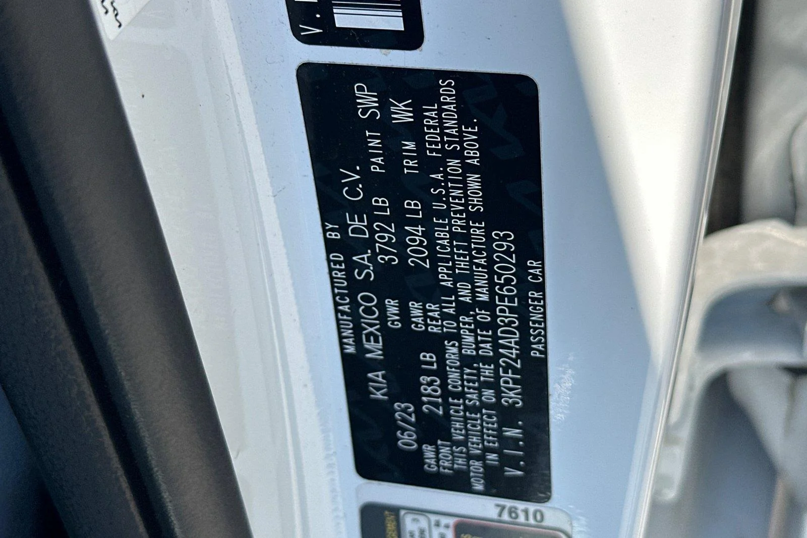Used 2023 Snow White Pearl Kia LXS image 26