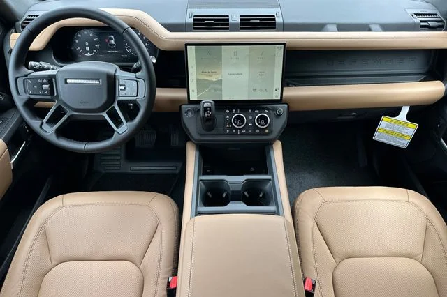New 2026 Carpathian Grey Land Rover X-Dynamic SE image 12