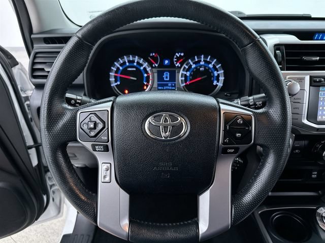 Certified Used 2019 White Toyota SR5 image 29