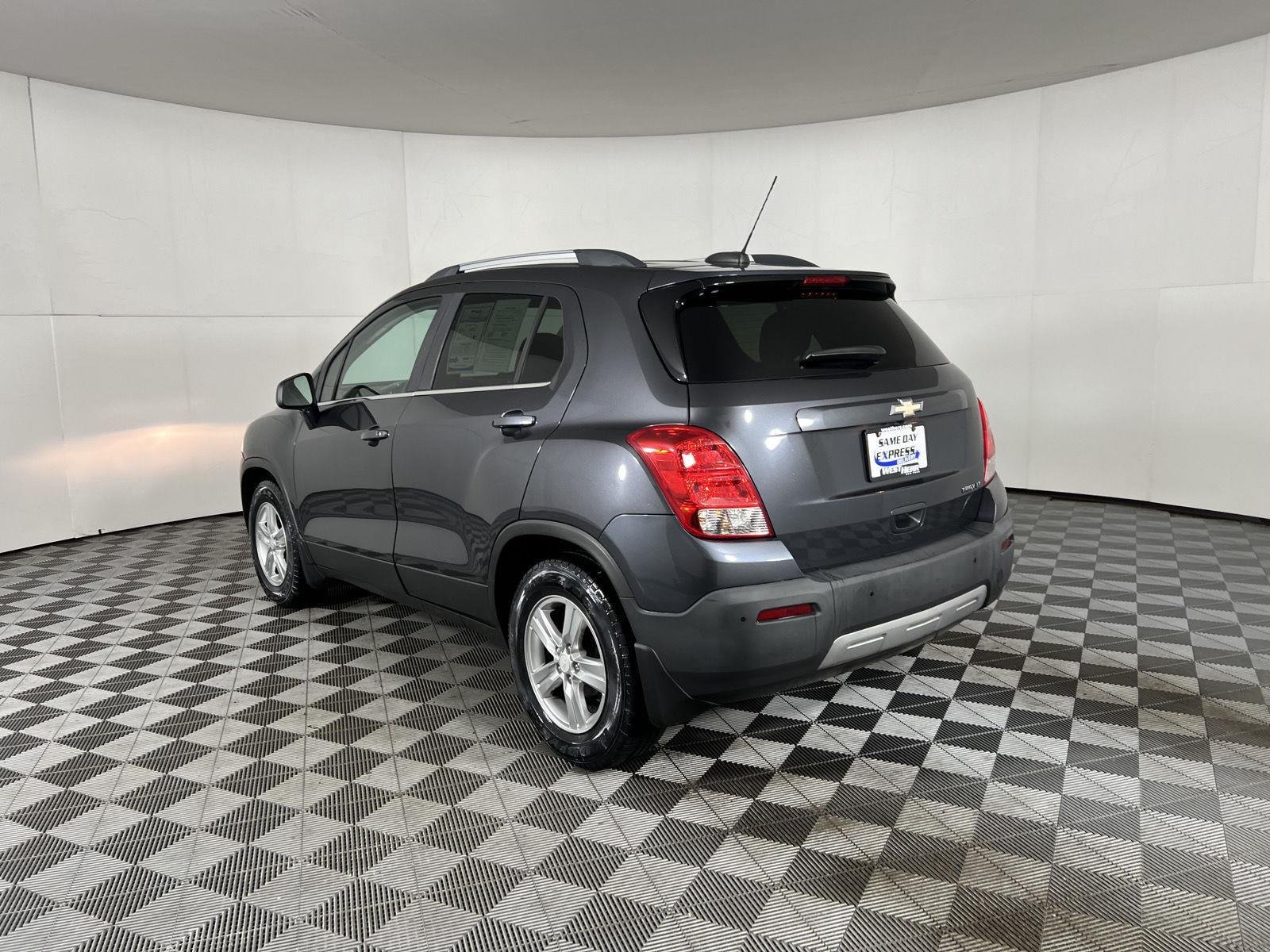 Used 2016 Chevrolet Trax LT with VIN 3GNCJLSB6GL248784 for sale in Orchard Park, NY