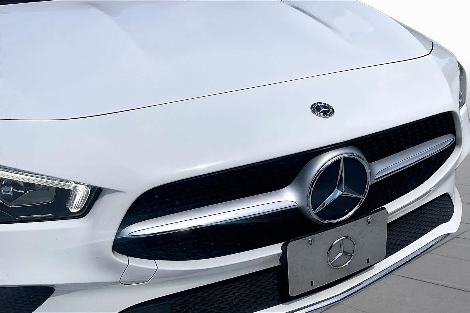 Used 2020 Polar White Mercedes-Benz CLA 250 image 29