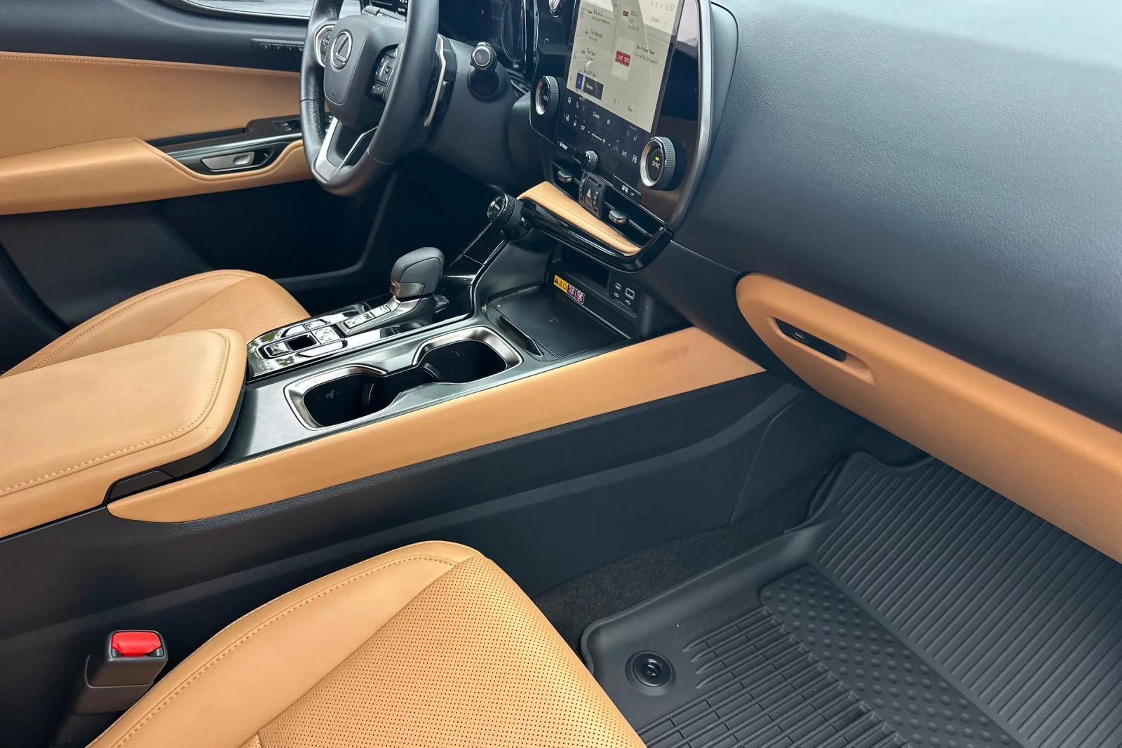 Certified Used 2026 Gray Lexus 350h Premium image 13