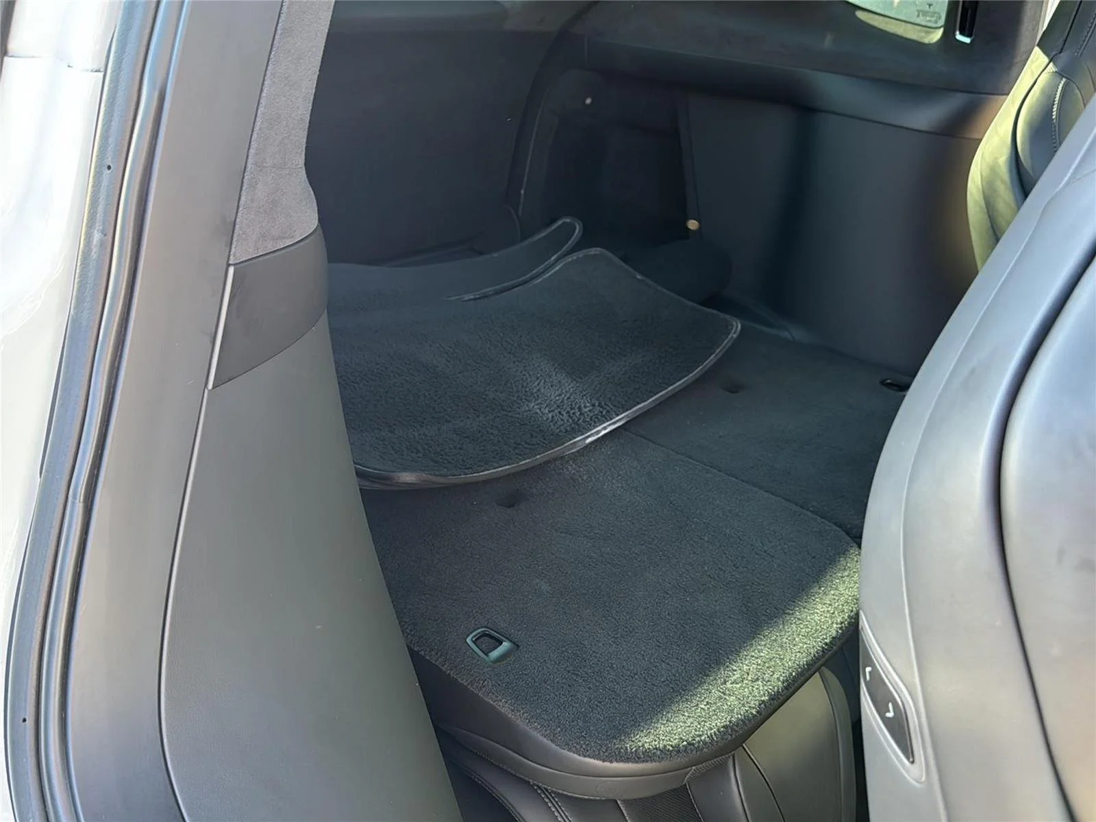 Used 2023 Pearl White Multi-Coat Tesla Plaid image 25