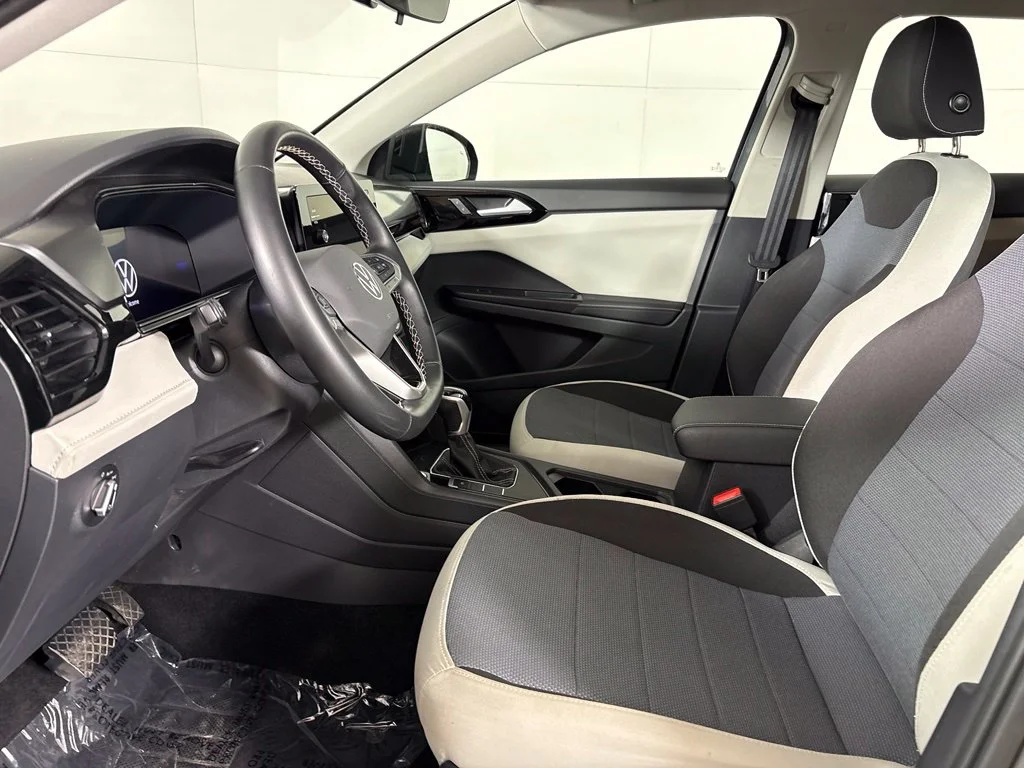 Used 2025 Gray Volkswagen 1.5T S image 22