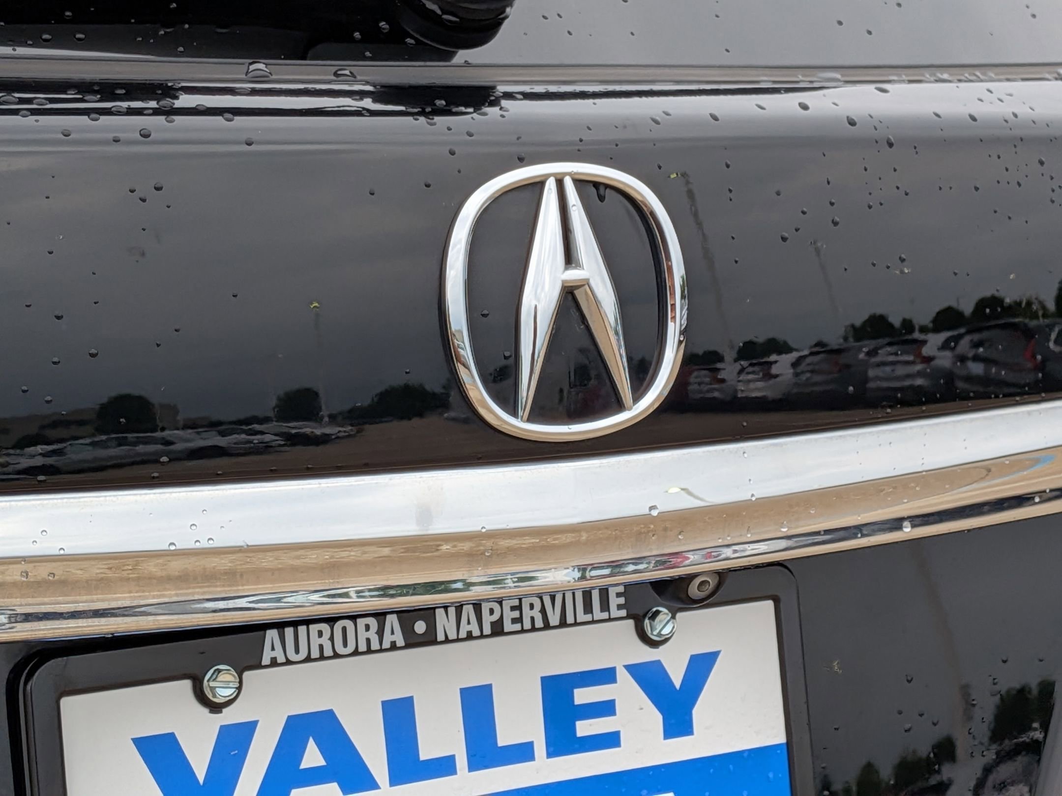 Used 2017 Crystal Black Pearl Acura SH-AWD w/ Technology Package image 26
