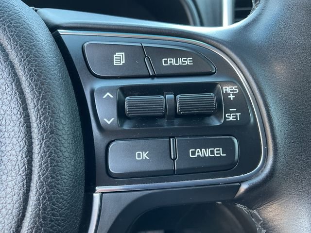 Used 2017 Silver Kia EX image 20