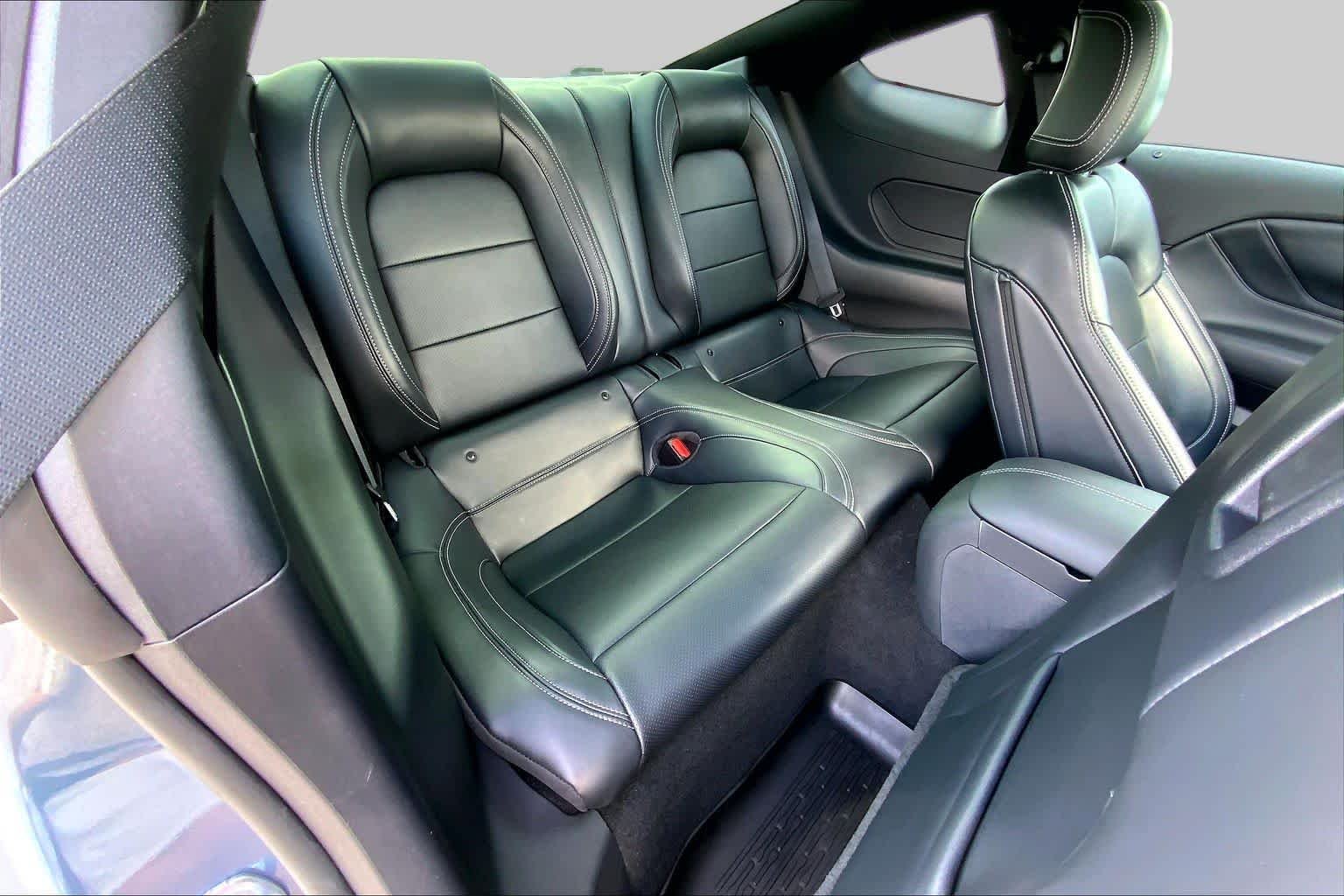 Used 2024 Vapor Blue Metallic Ford EcoBoost Premium image 19