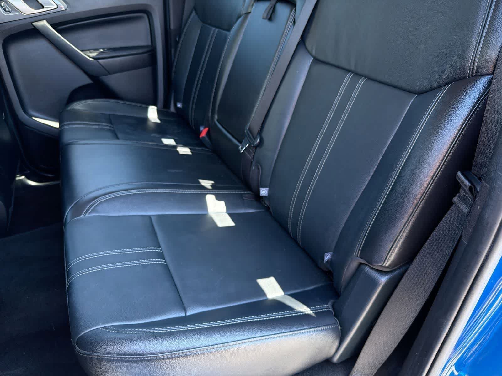 Used 2020 Lightning Blue Metallic Ford LARIAT image 20