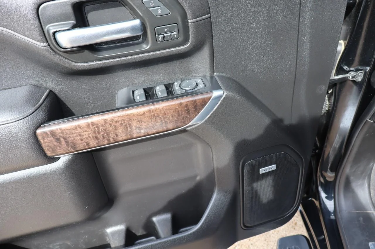 Used 2020 Onyx Black GMC Denali image 12