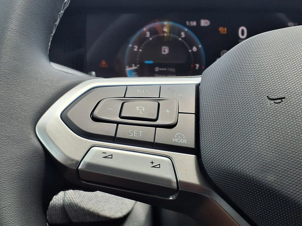 New 2026 Pure White Volkswagen 2.0T S image 15