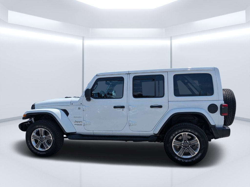 Used 2021 White Jeep Unlimited Sahara image 8