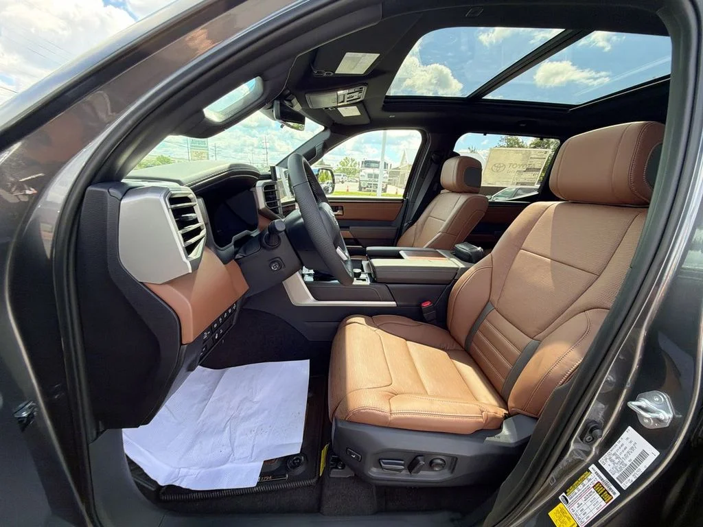 2026 Toyota Tundra 1794 Edition - Photo 17