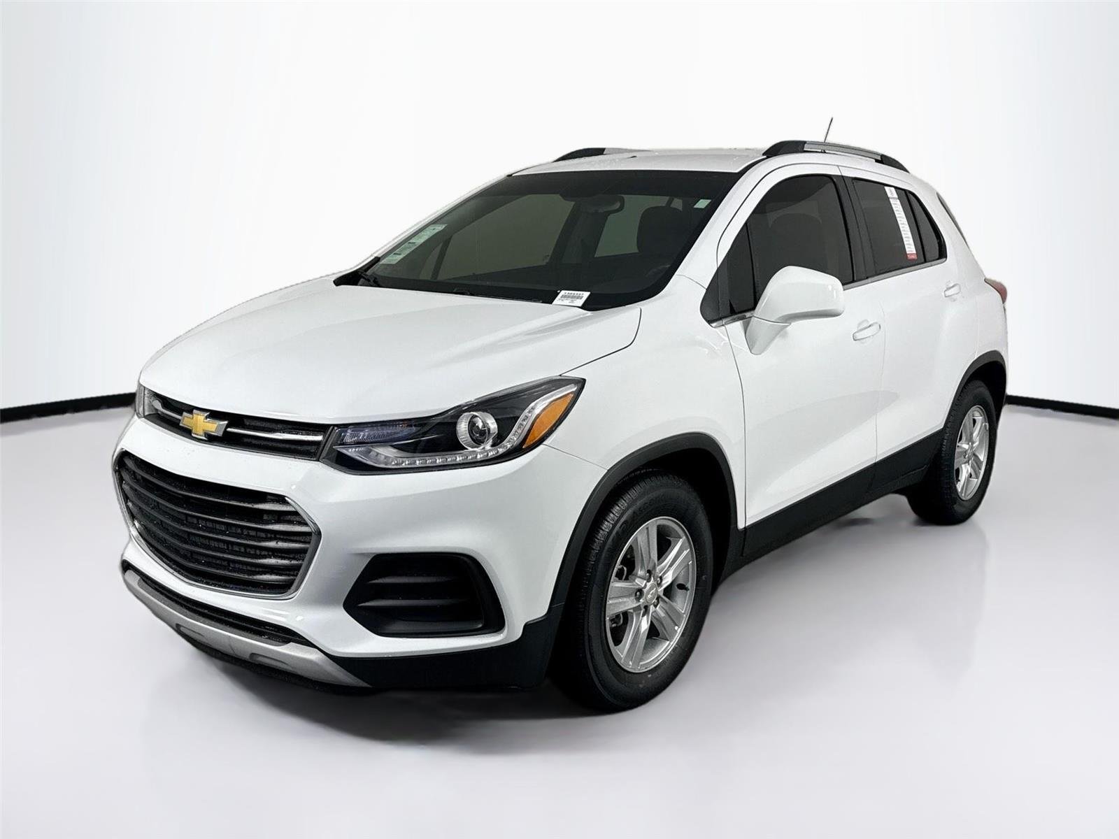2018 Chevrolet Trax LT photo 2