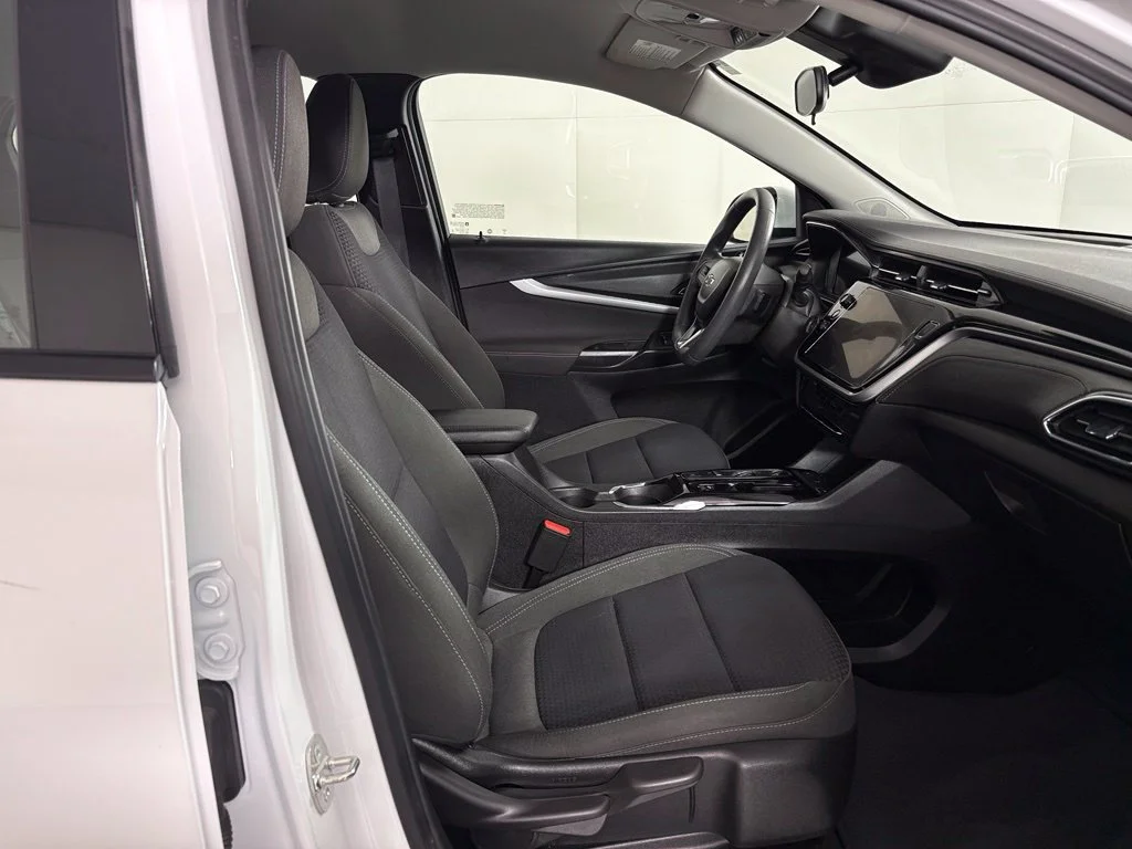 Certified Used 2023 SUMMIT WHITE Chevrolet LT image 44