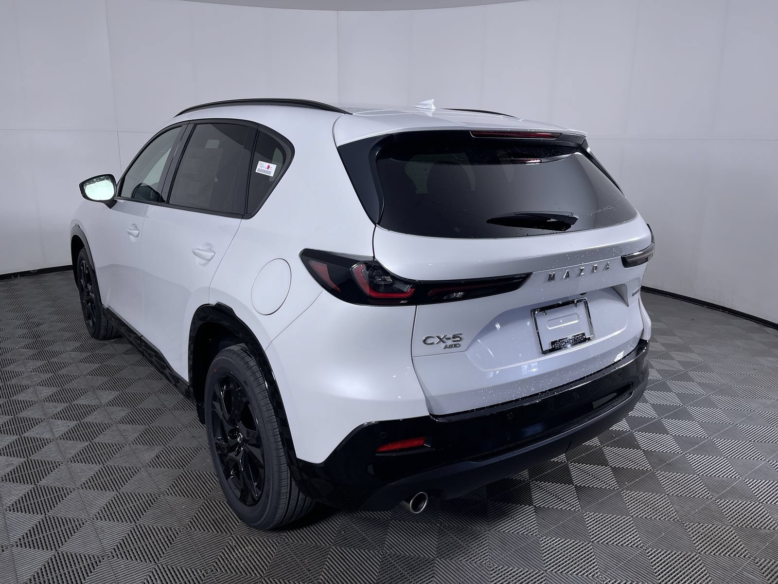 New 2026 Rhodium White Metallic Mazda 2.5 S Premium image 24
