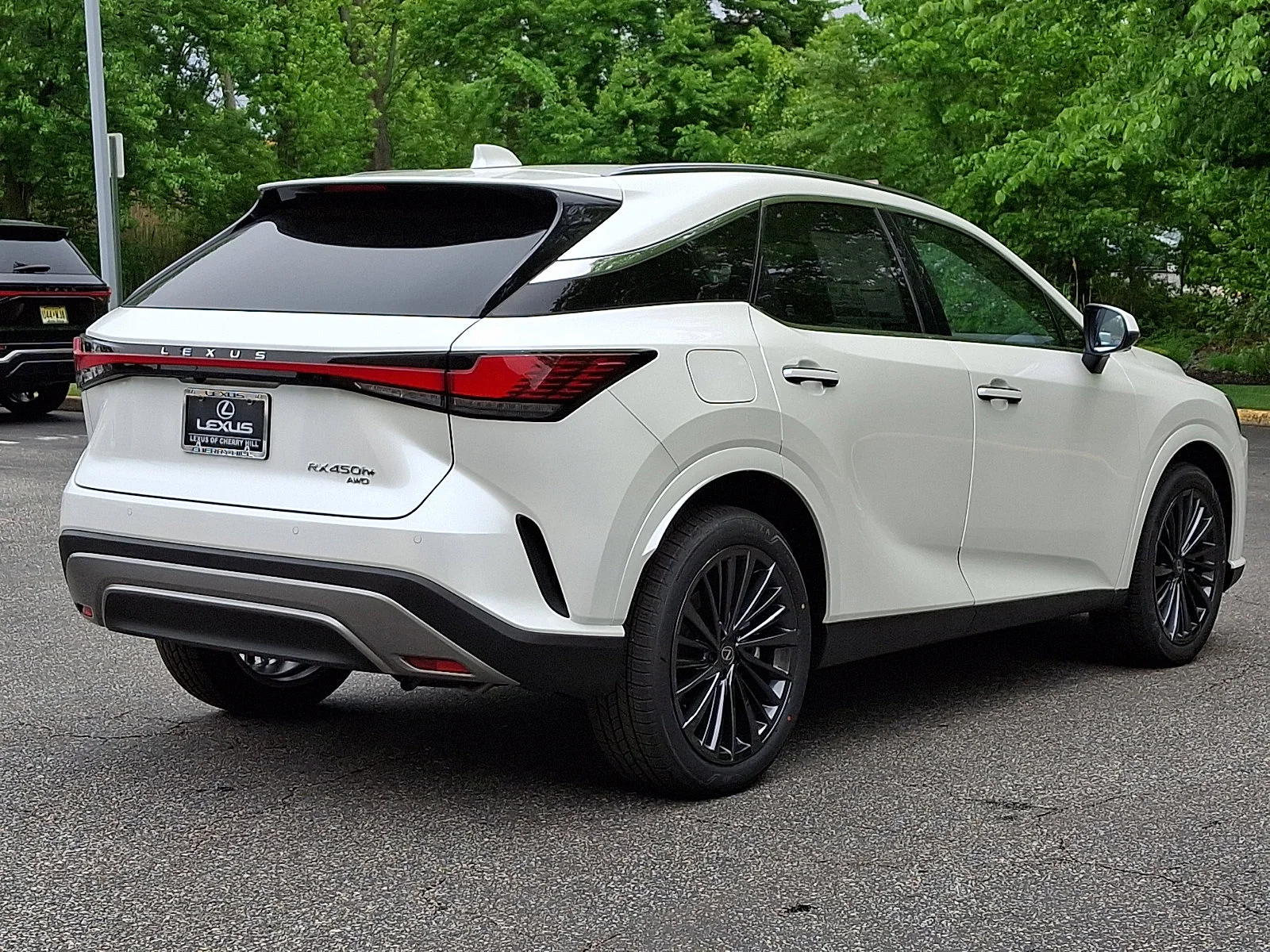2026 Lexus RX 450h+ Premium - Photo 4
