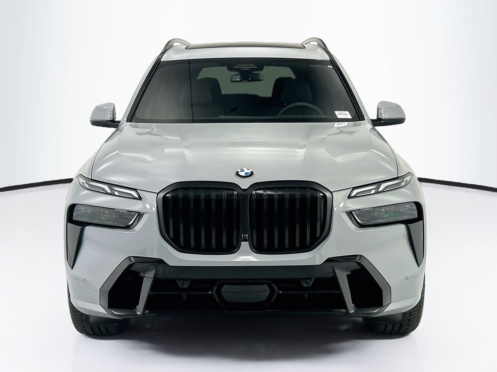 New 2027 Gray Metallic BMW xDrive40i image 2